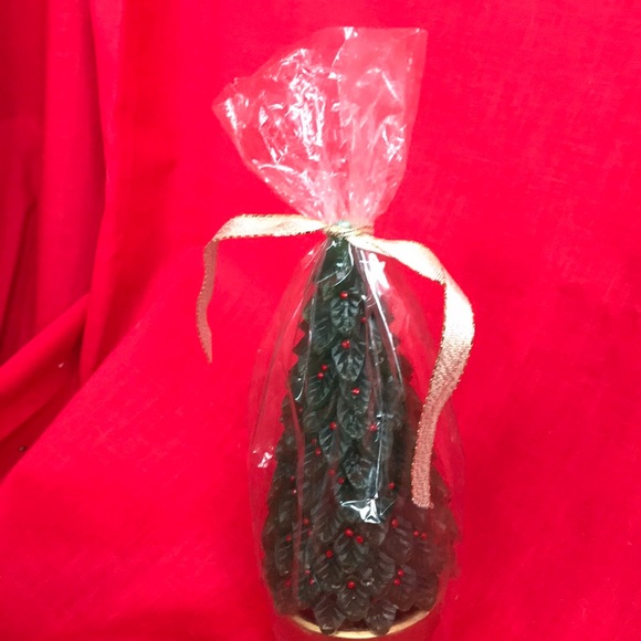 NOWT Vintage 1997 Scented Christmas Tree Candles - Picture 7 of 7